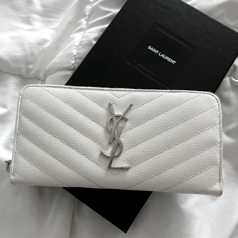 AUTHENTIC RARE Saint Laurent Monogram Quilted Wallet - Blanc Optique (White) - Picture 4 of 7